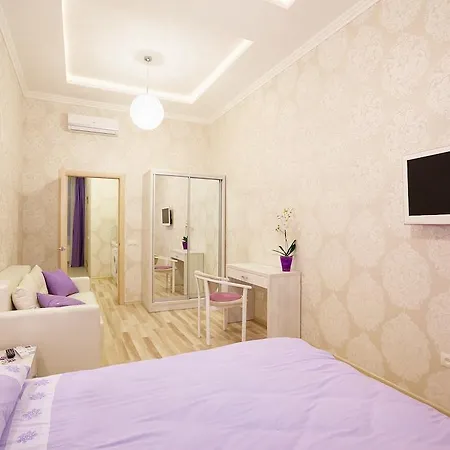 Crystal Apartments Lviv Exterior photo