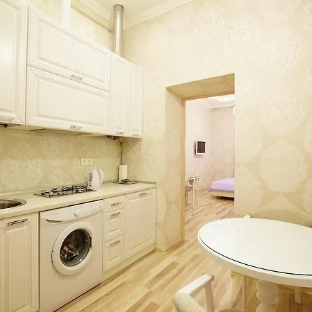 Crystal Apartments Lviv Exterior photo